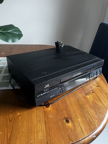 Jvc j696ek vcr - hr-j696ek,